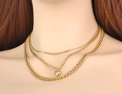Collar triple cadena corazón