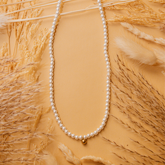 Collar perlas golden ball