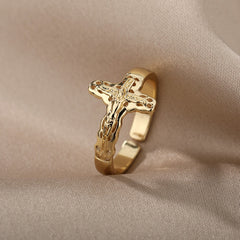 Anillo crucifijo de jesús